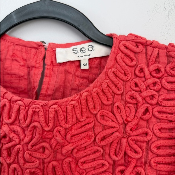 Sea New York Size XS • Frida Embroidered Red Short Sleeve Top. - Picture 3 of 5